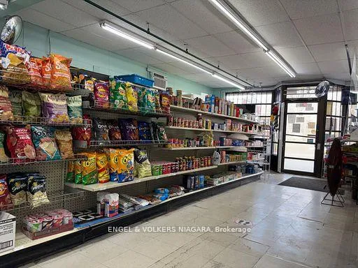 Photo 4 of 6218 Culp Street, Niagara Falls, Dorchester — HOMEH