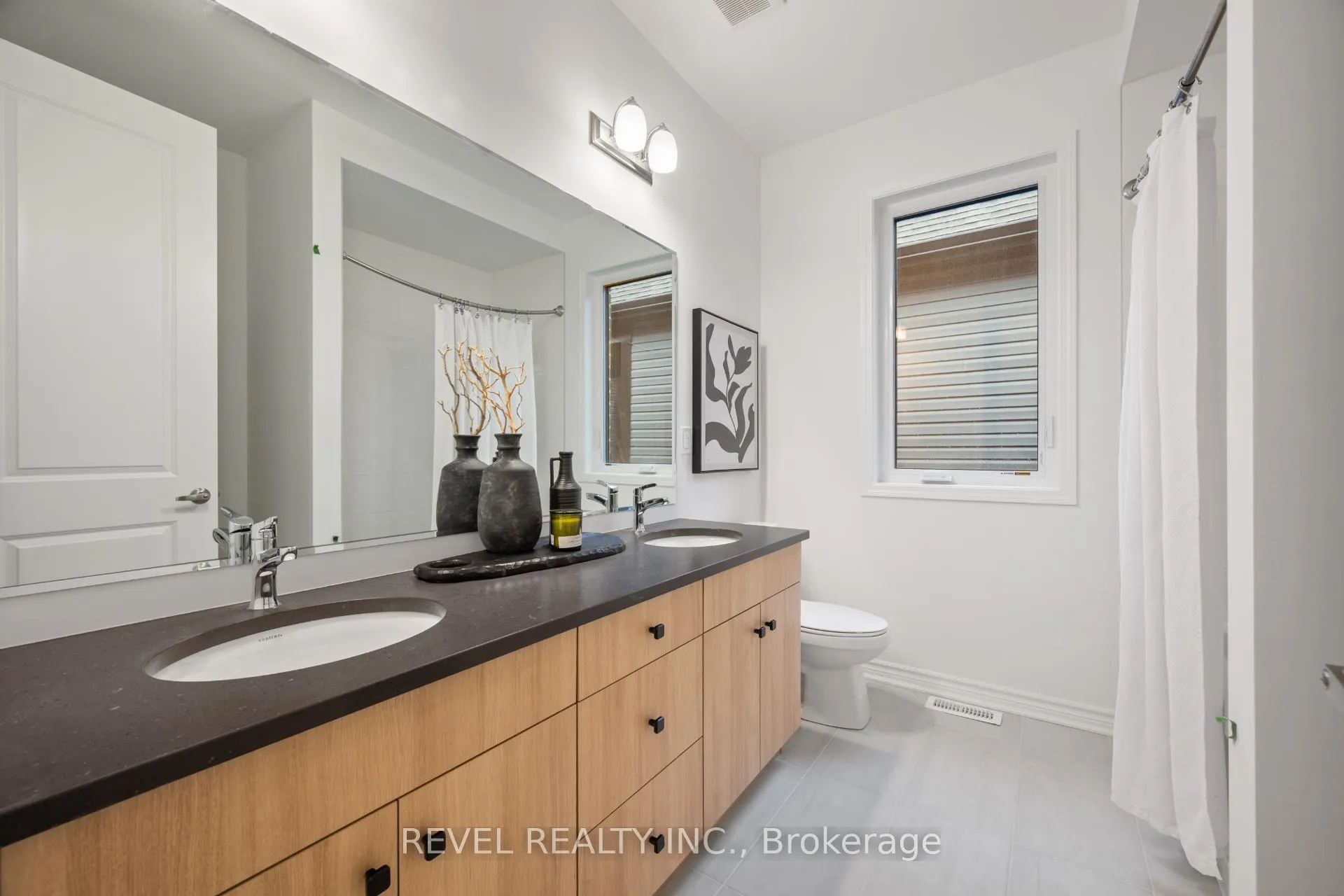 Photo 32 of 1387 Hearns Place, Milton, Bowes — HOMEH