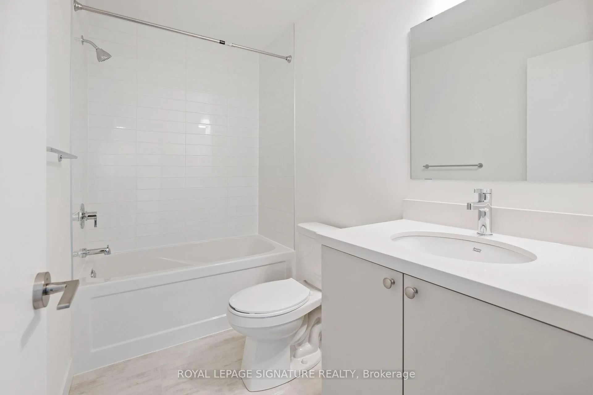 Photo 9 of Unit 501, 51 Clarington Boulevard, Clarington, Bowmanville — HOMEH