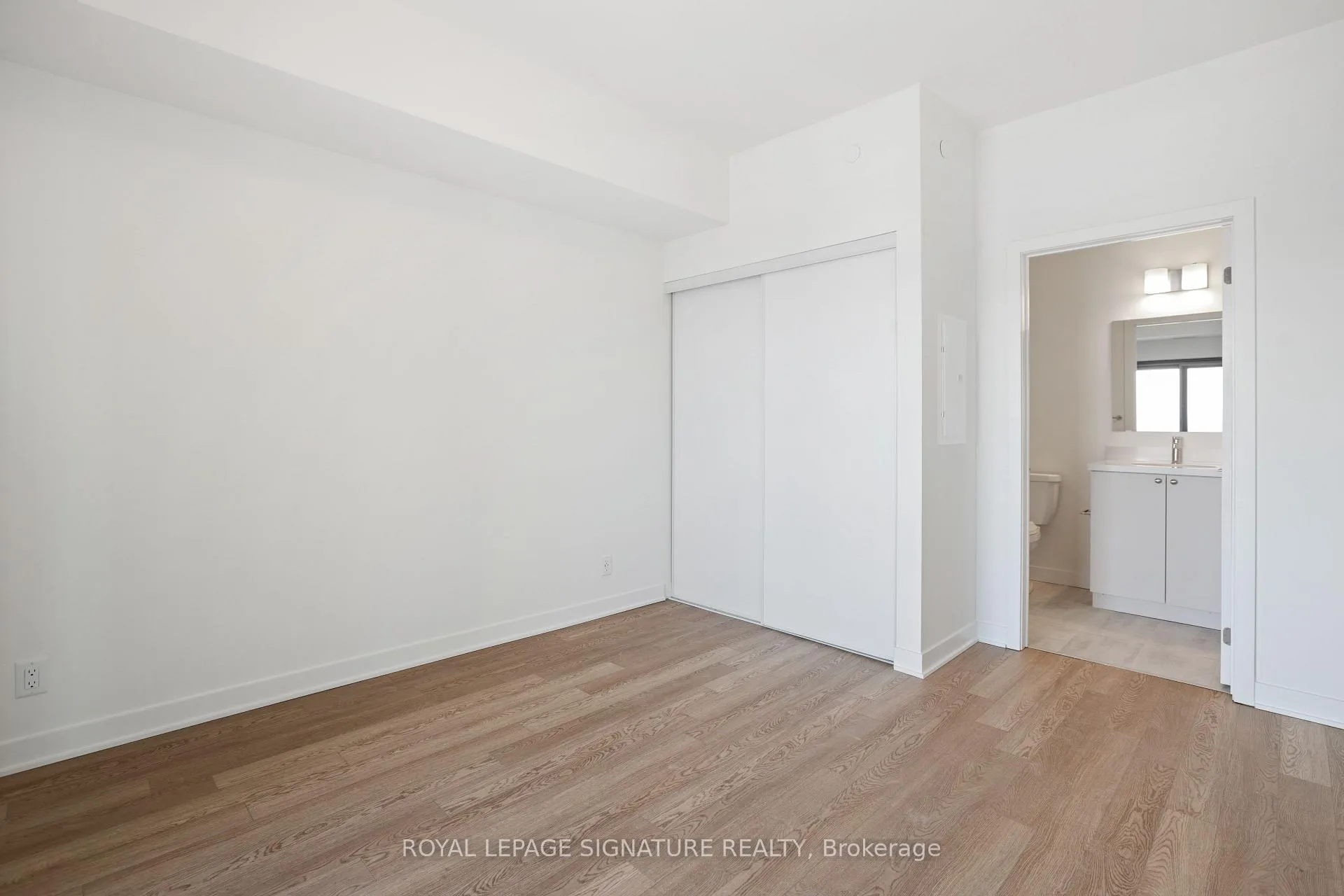 Photo 25 of Unit 501, 51 Clarington Boulevard, Clarington, Bowmanville — HOMEH