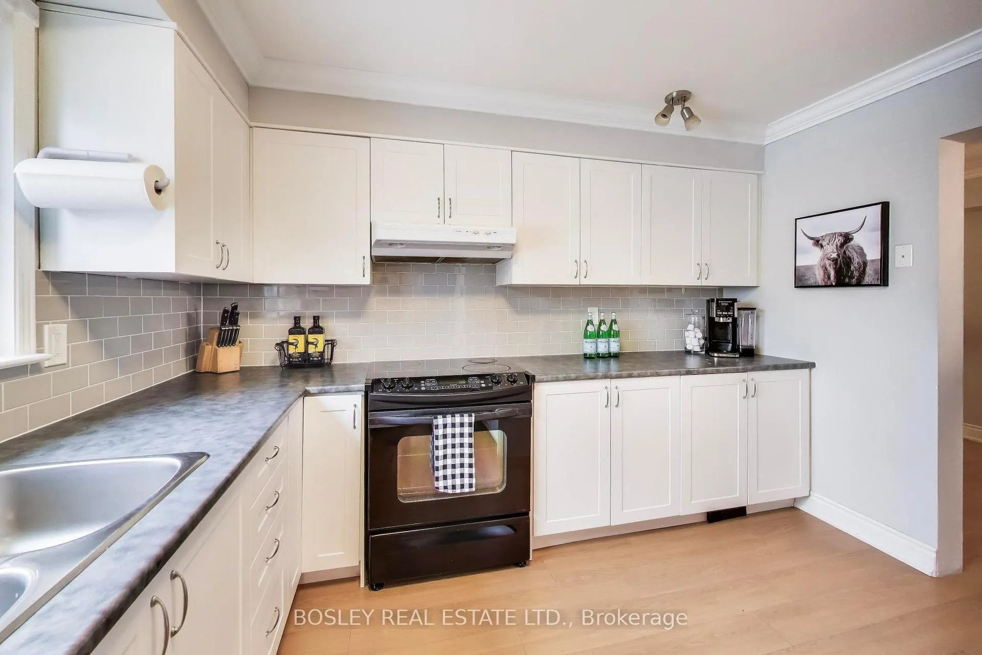 Photo 5 of Unit 72, 1235 Radom Street, Pickering, Bay Ridges — HOMEH