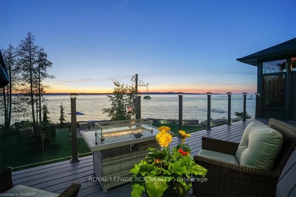 Photo 4 of 120 Paradise, Meaford — HOMEH