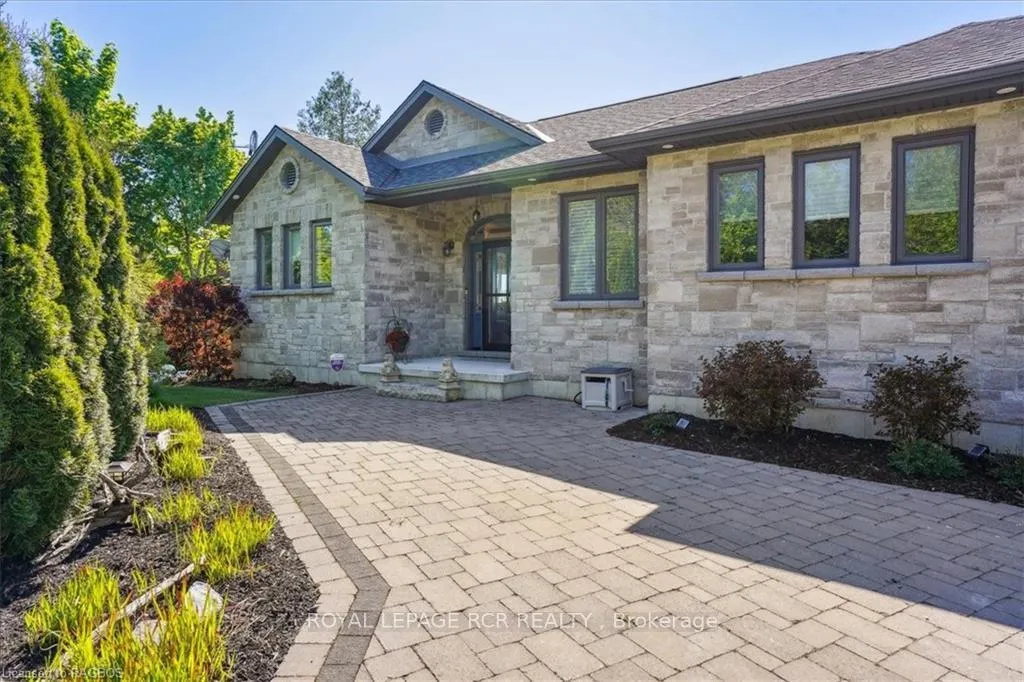 Photo 13 of 120 Paradise, Meaford — HOMEH