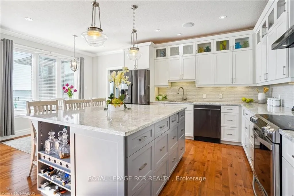 Photo 17 of 120 Paradise, Meaford — HOMEH