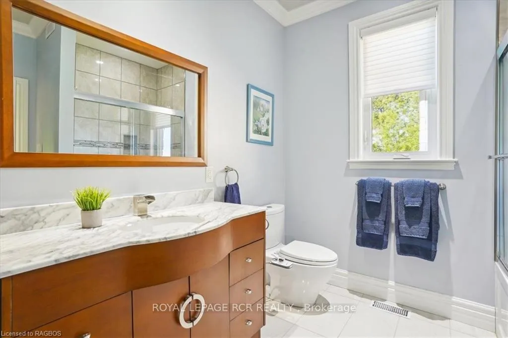 Photo 31 of 120 Paradise, Meaford — HOMEH
