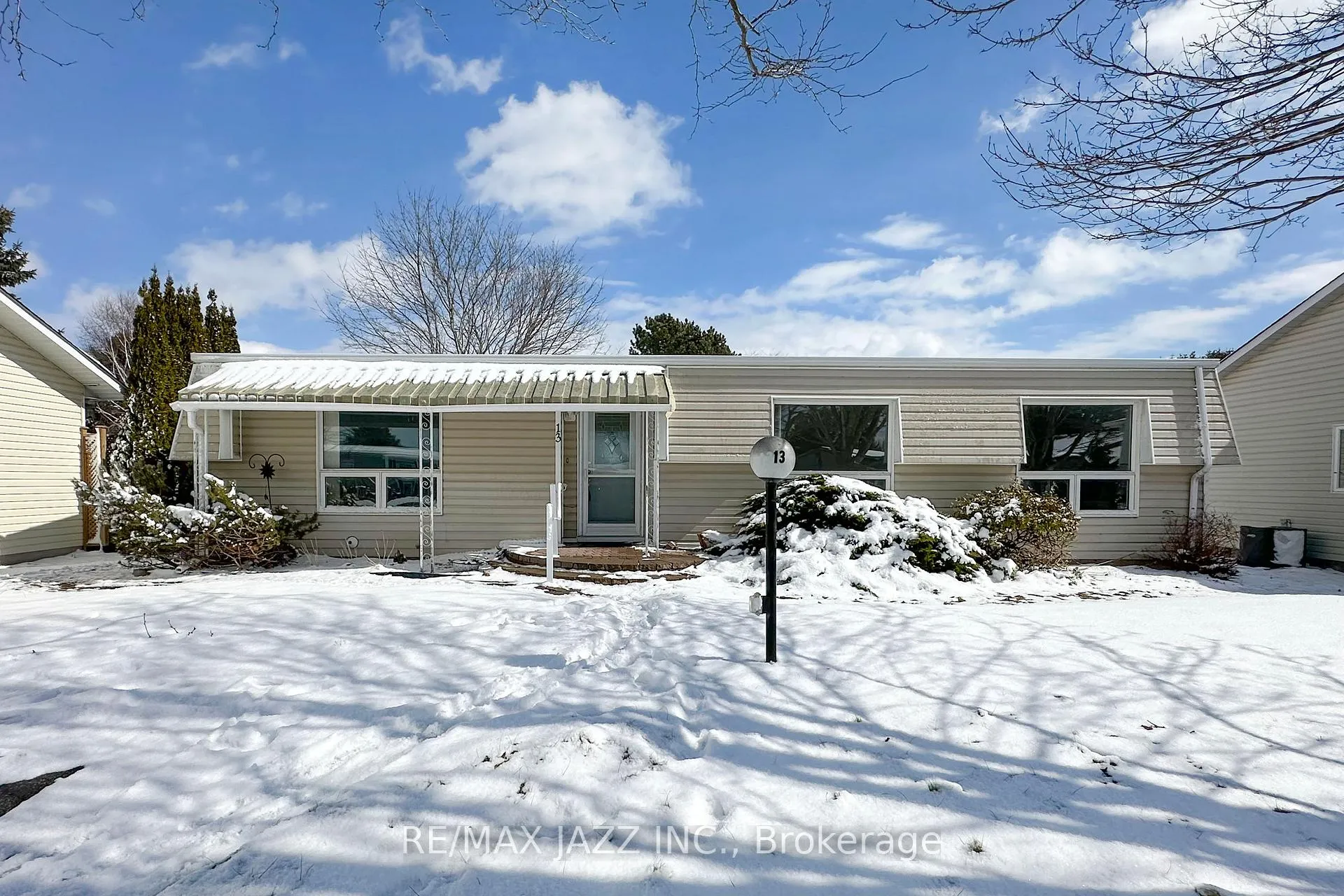 Front of 13 Steelhead Lane