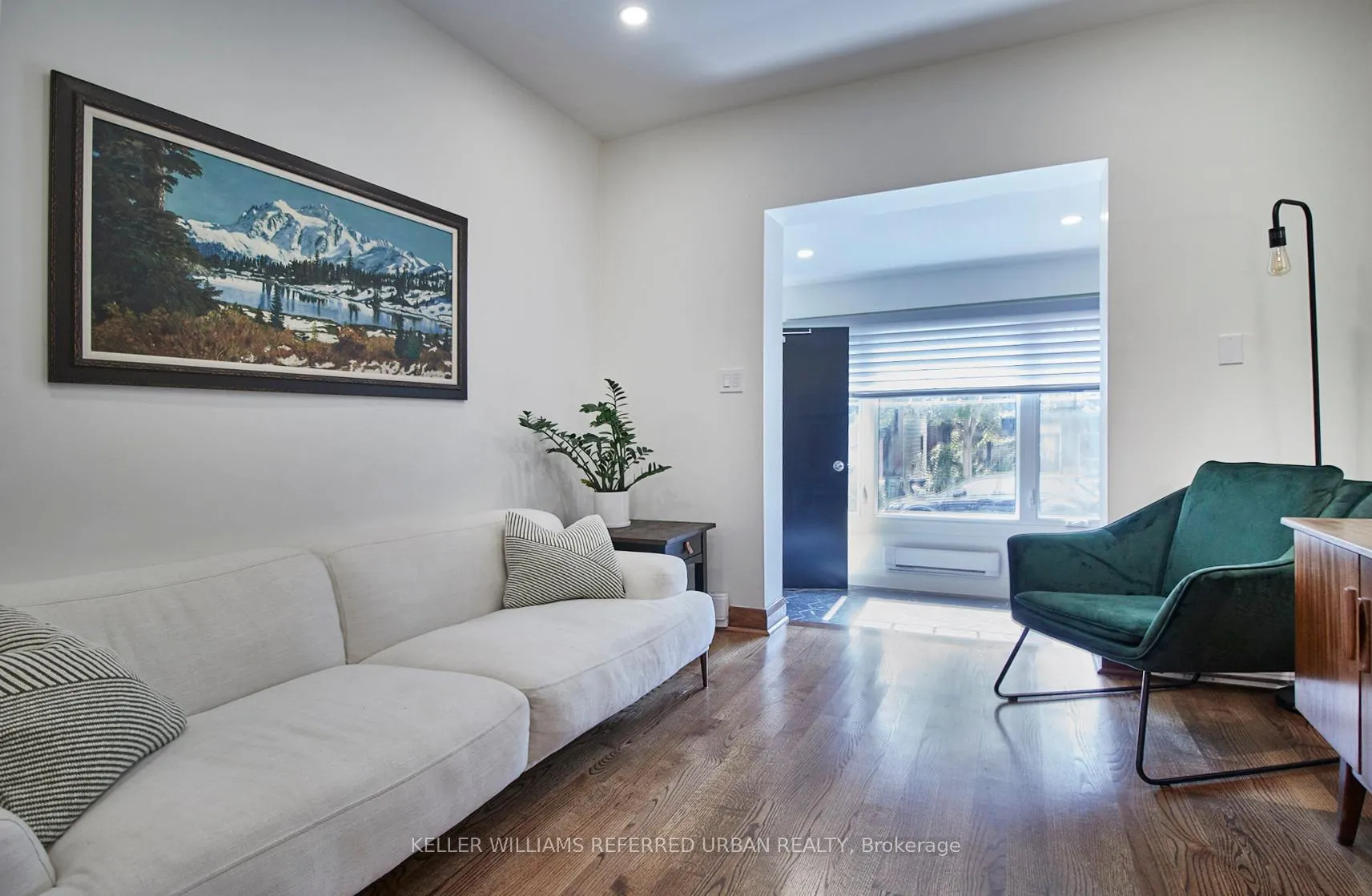 Photo 6 of Unit Main, 292 Withrow Avenue, Toronto, Blake-Jones — HOMEH