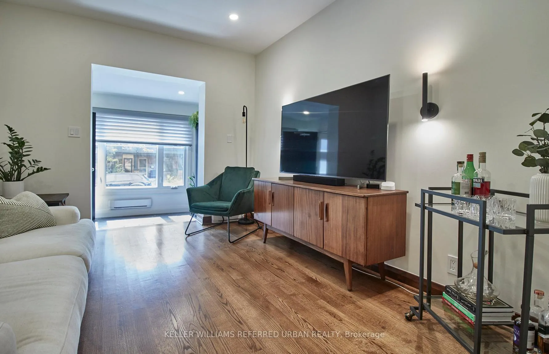 Photo 7 of Unit Main, 292 Withrow Avenue, Toronto, Blake-Jones — HOMEH