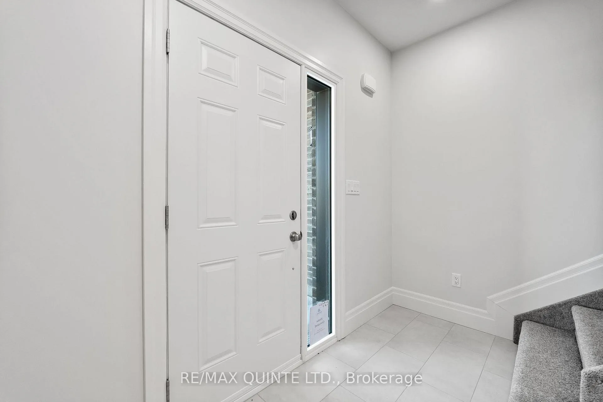 Photo 4 of 25 Markland Avenue, Prince Edward County, Picton Ward — HOMEH