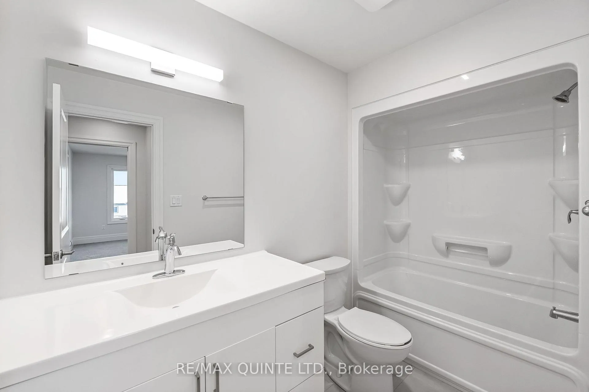 Photo 21 of 25 Markland Avenue, Prince Edward County, Picton Ward — HOMEH
