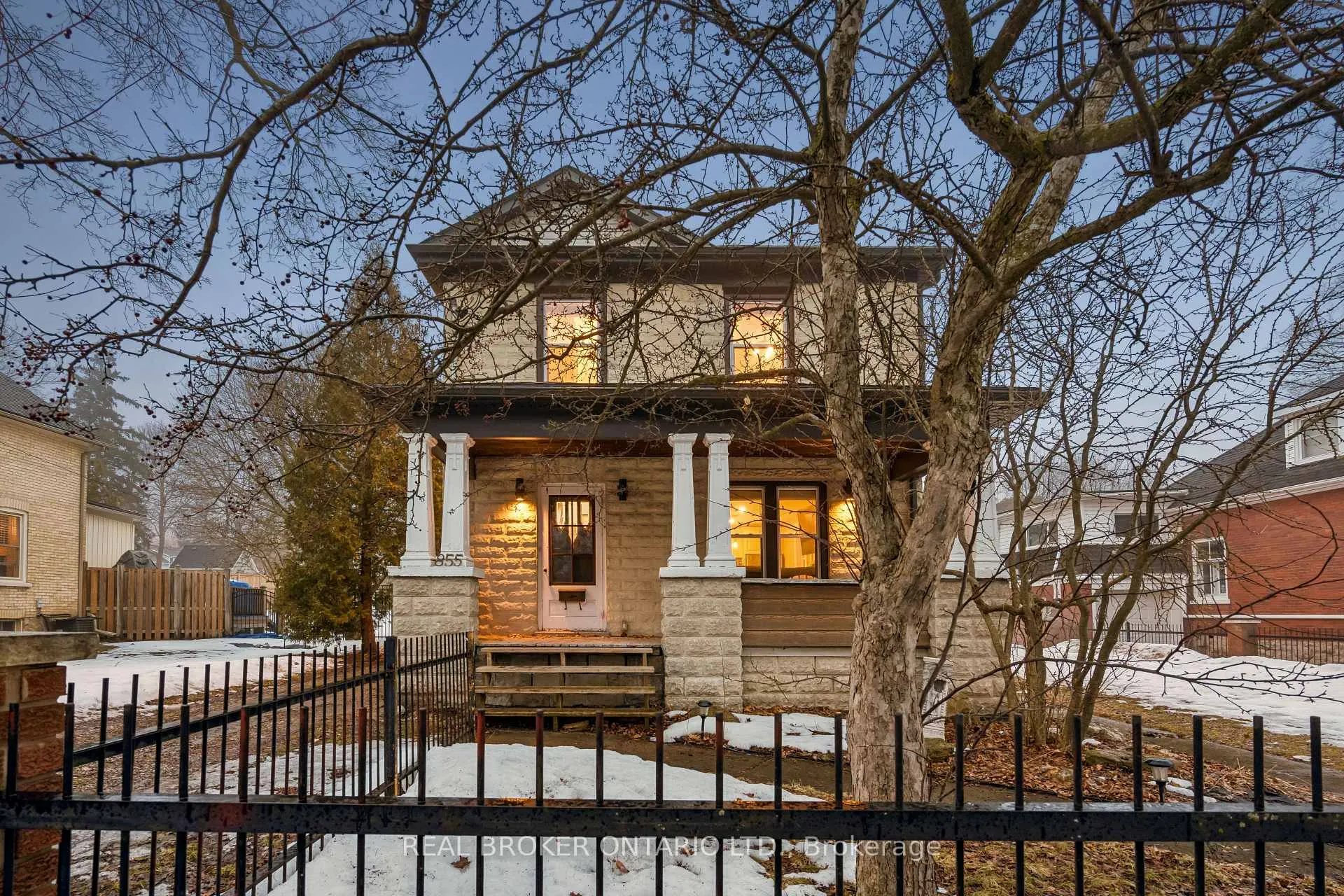 Front of 855 Hamilton Street