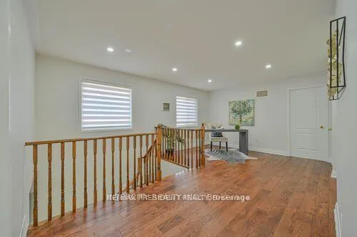 Photo 13 of 3 Rambling Oak Drive, Brampton, Fletcher's Meadow — HOMEH