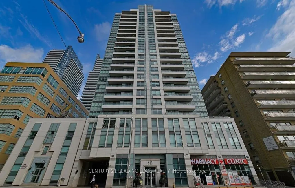 Front of Unit 1012, 212 Eglinton Avenue E