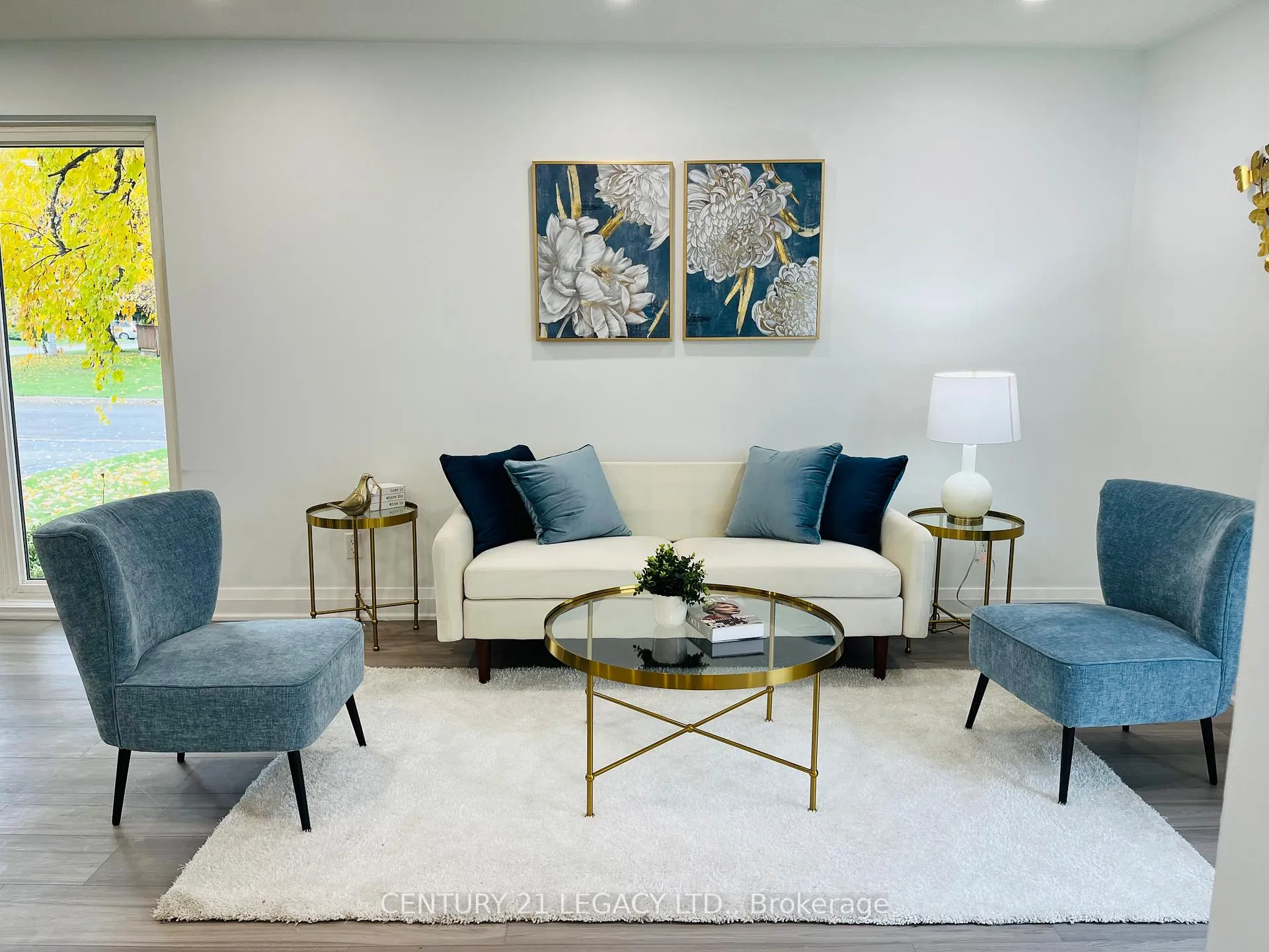 Photo 1 of 26 Epsom Downs Drive, Brampton, Southgate — HOMEH