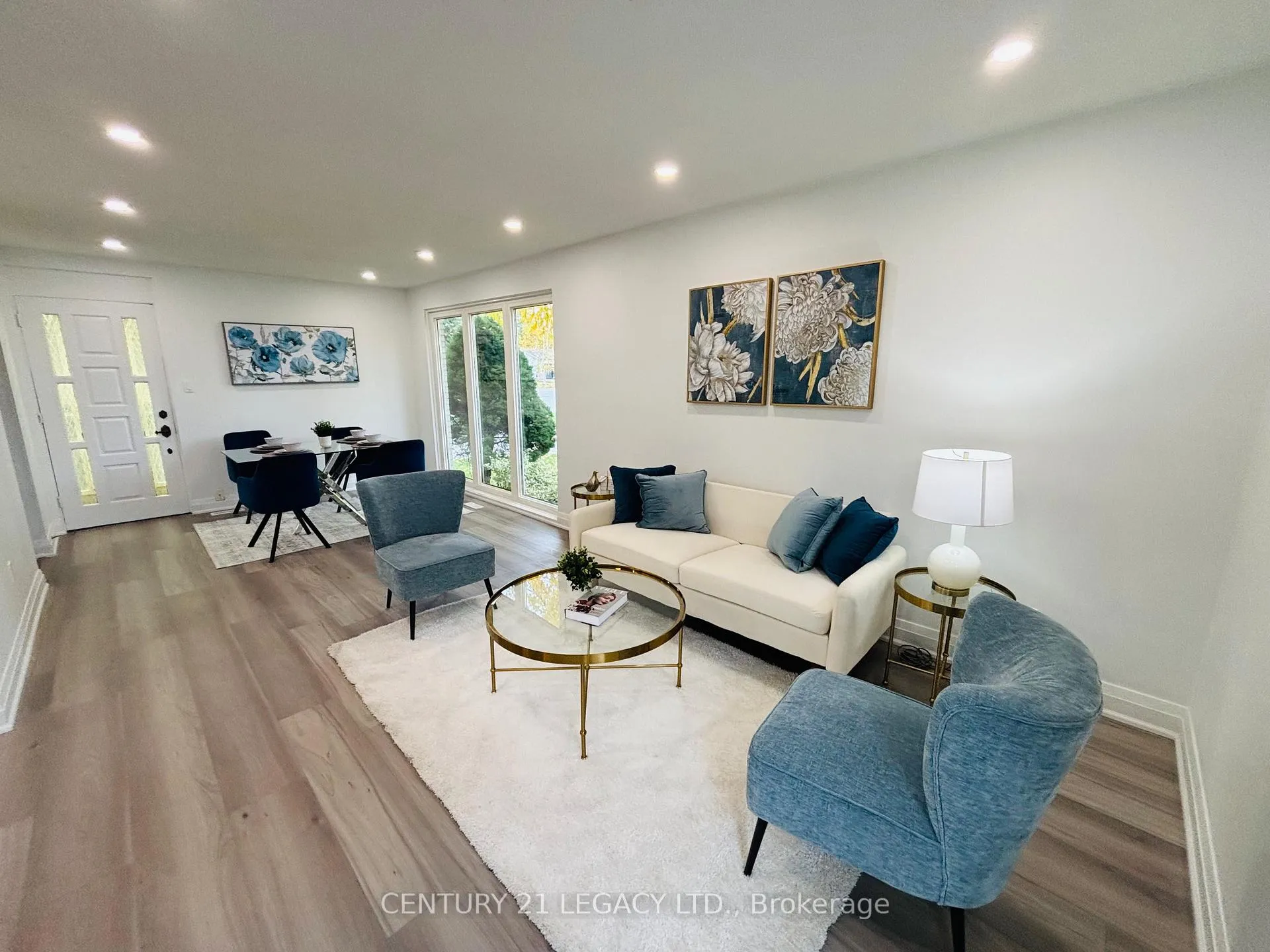 Photo 2 of 26 Epsom Downs Drive, Brampton, Southgate — HOMEH