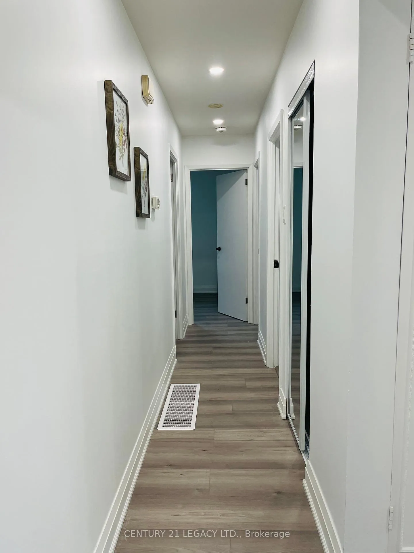Photo 34 of 26 Epsom Downs Drive, Brampton, Southgate — HOMEH
