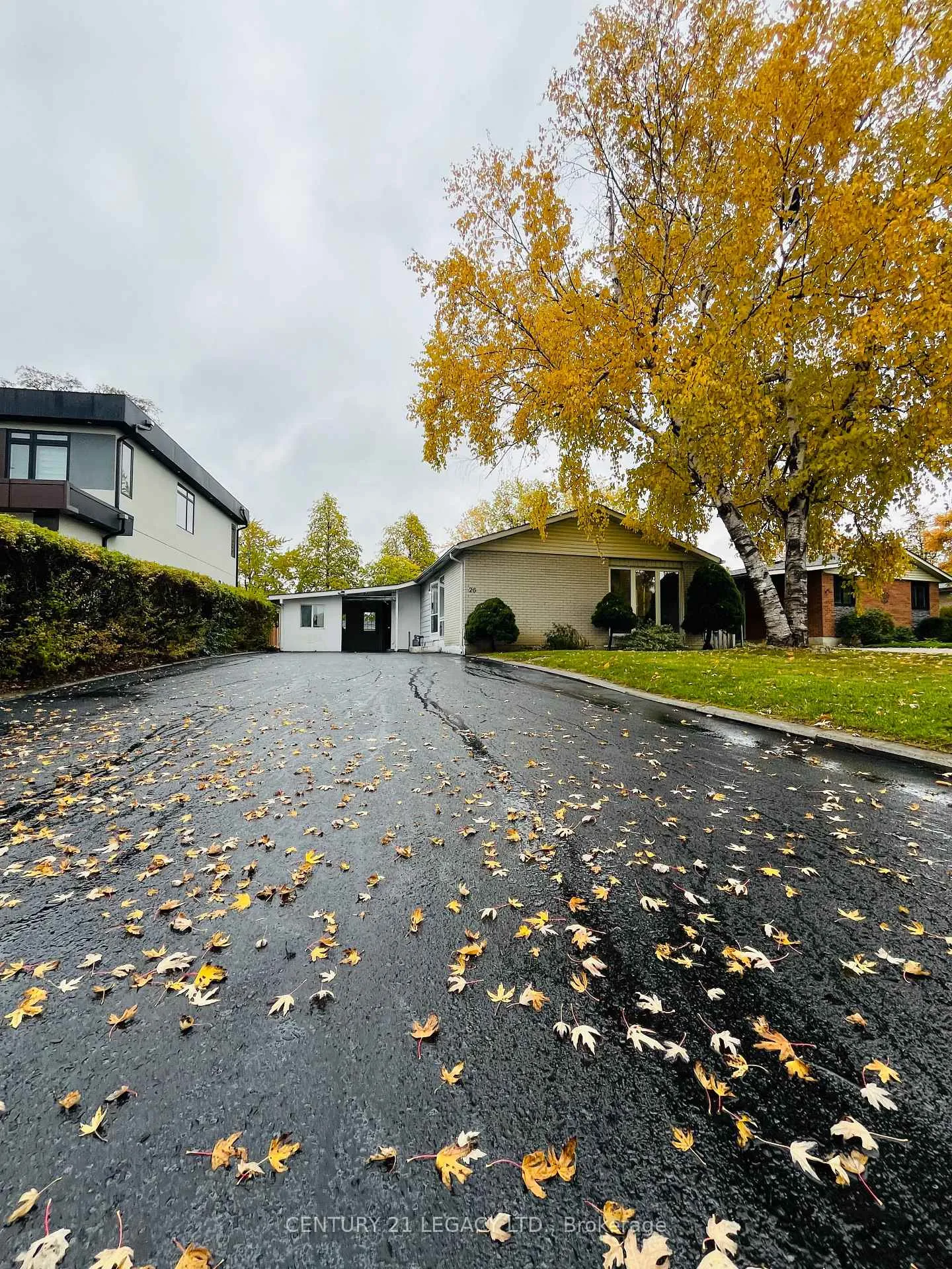 Photo 36 of 26 Epsom Downs Drive, Brampton, Southgate — HOMEH