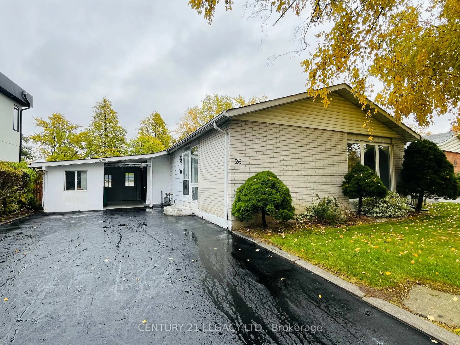Photo 37 of 26 Epsom Downs Drive, Brampton, Southgate — HOMEH