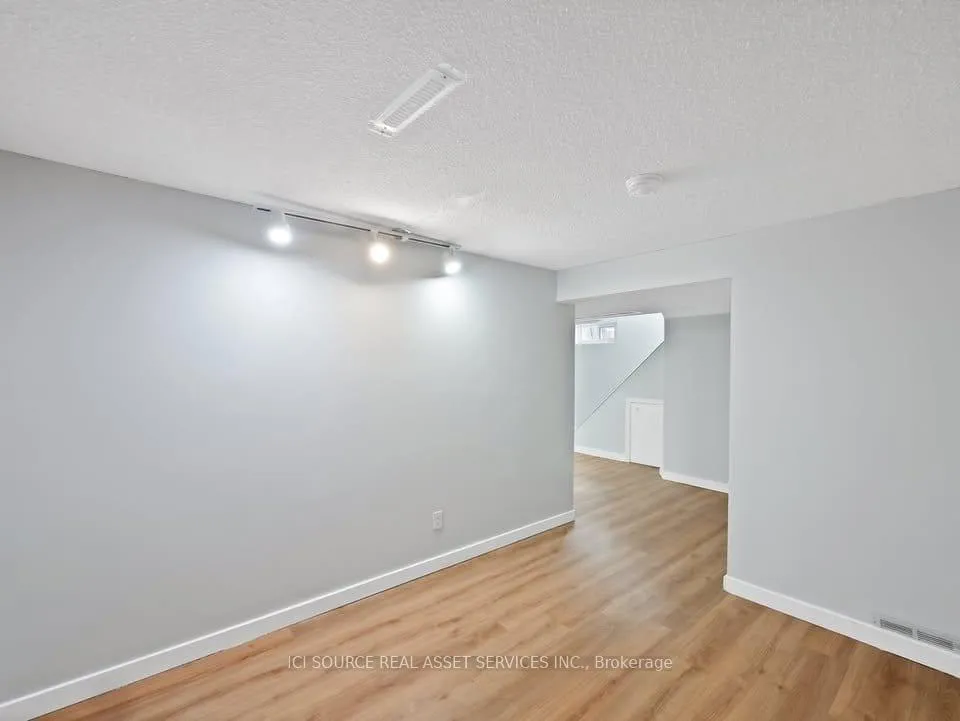 Photo 3 of Unit Basement, 6 Jasmin Crescent, St. Catharines, Glendale/Glenridge — HOMEH