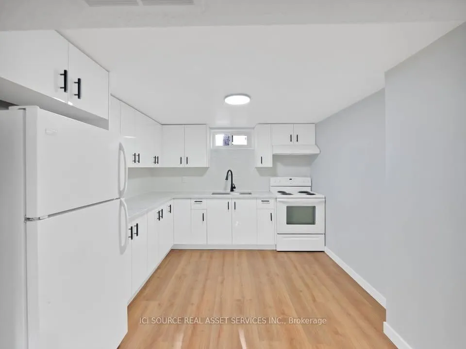 Photo 5 of Unit Basement, 6 Jasmin Crescent, St. Catharines, Glendale/Glenridge — HOMEH