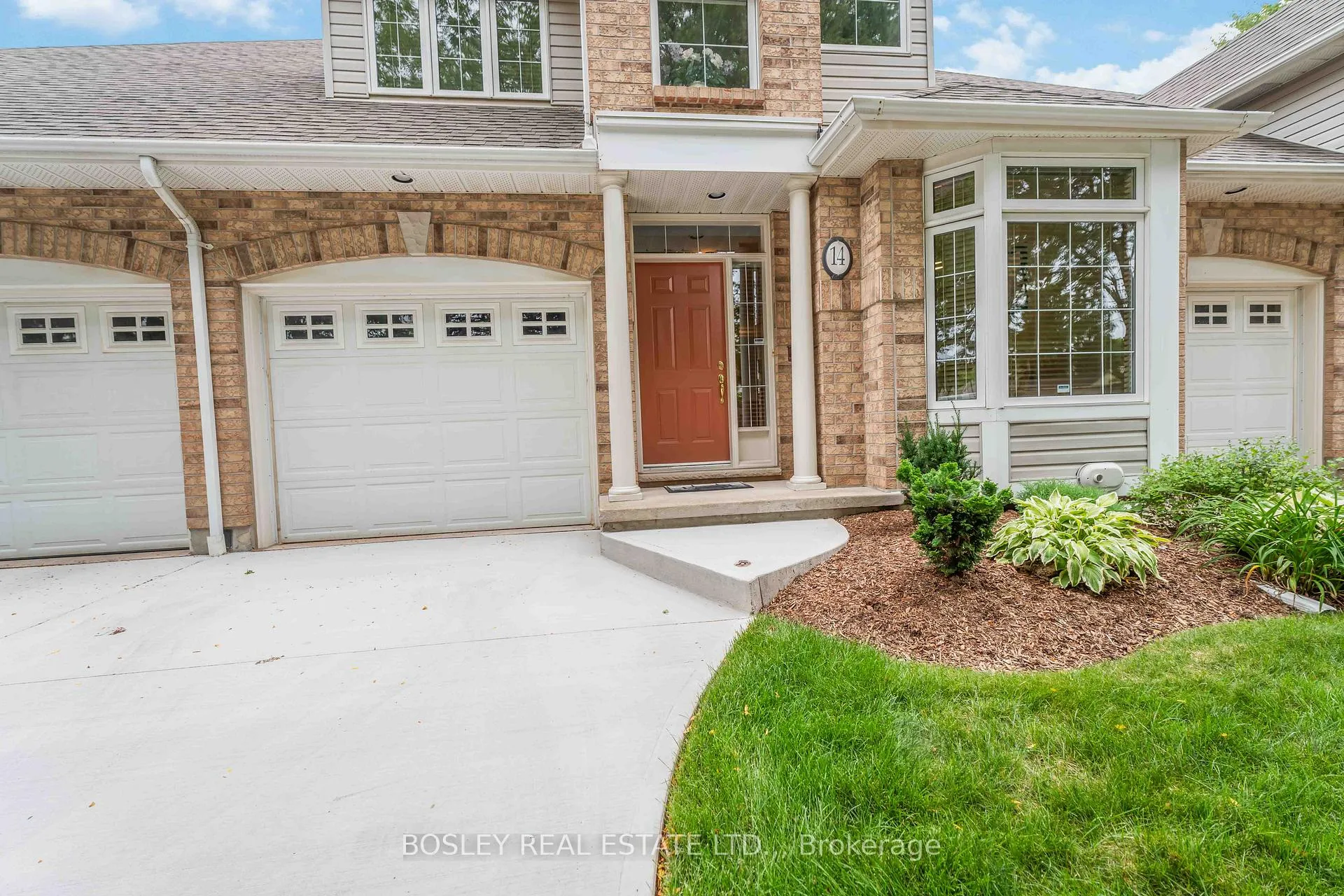 Photo 5 of Unit 14, 308 Queenston Street, St. Catharines, Oakdale — HOMEH