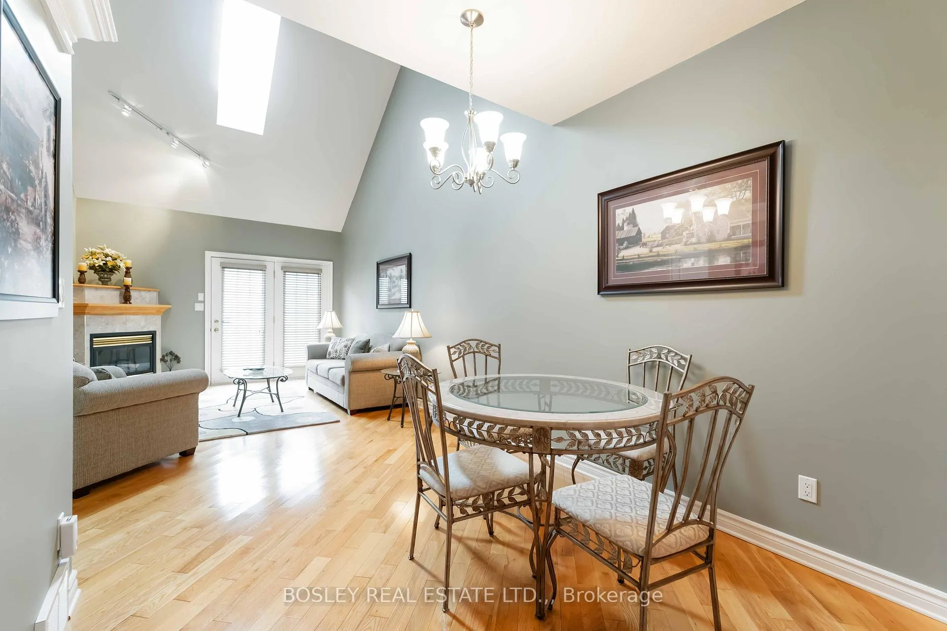 Photo 11 of Unit 14, 308 Queenston Street, St. Catharines, Oakdale — HOMEH