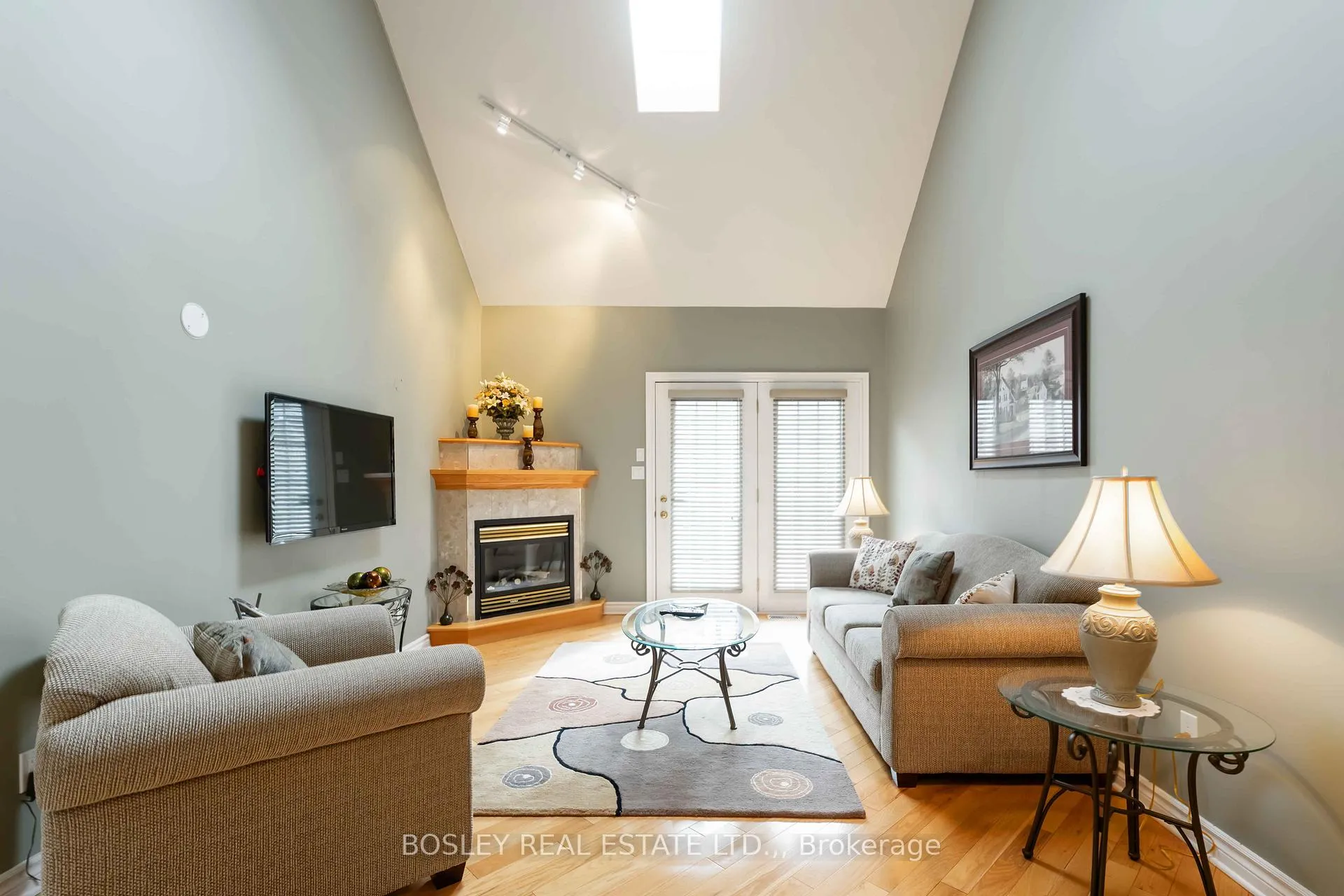 Photo 13 of Unit 14, 308 Queenston Street, St. Catharines, Oakdale — HOMEH
