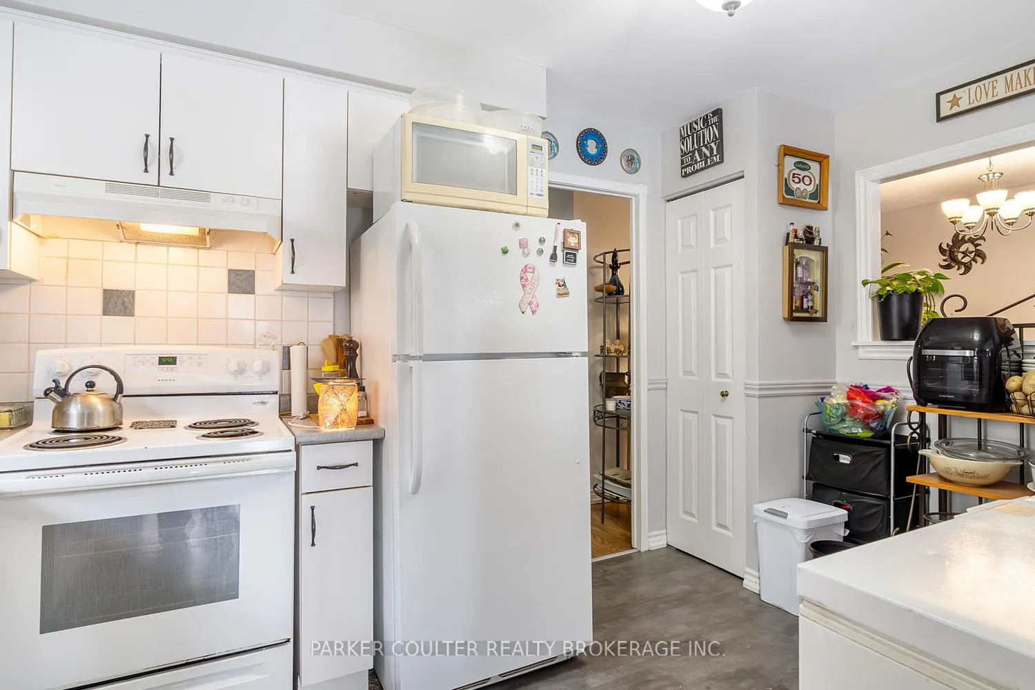 Photo 7 of 83 Daphne Crescent, Barrie, Cundles East — HOMEH