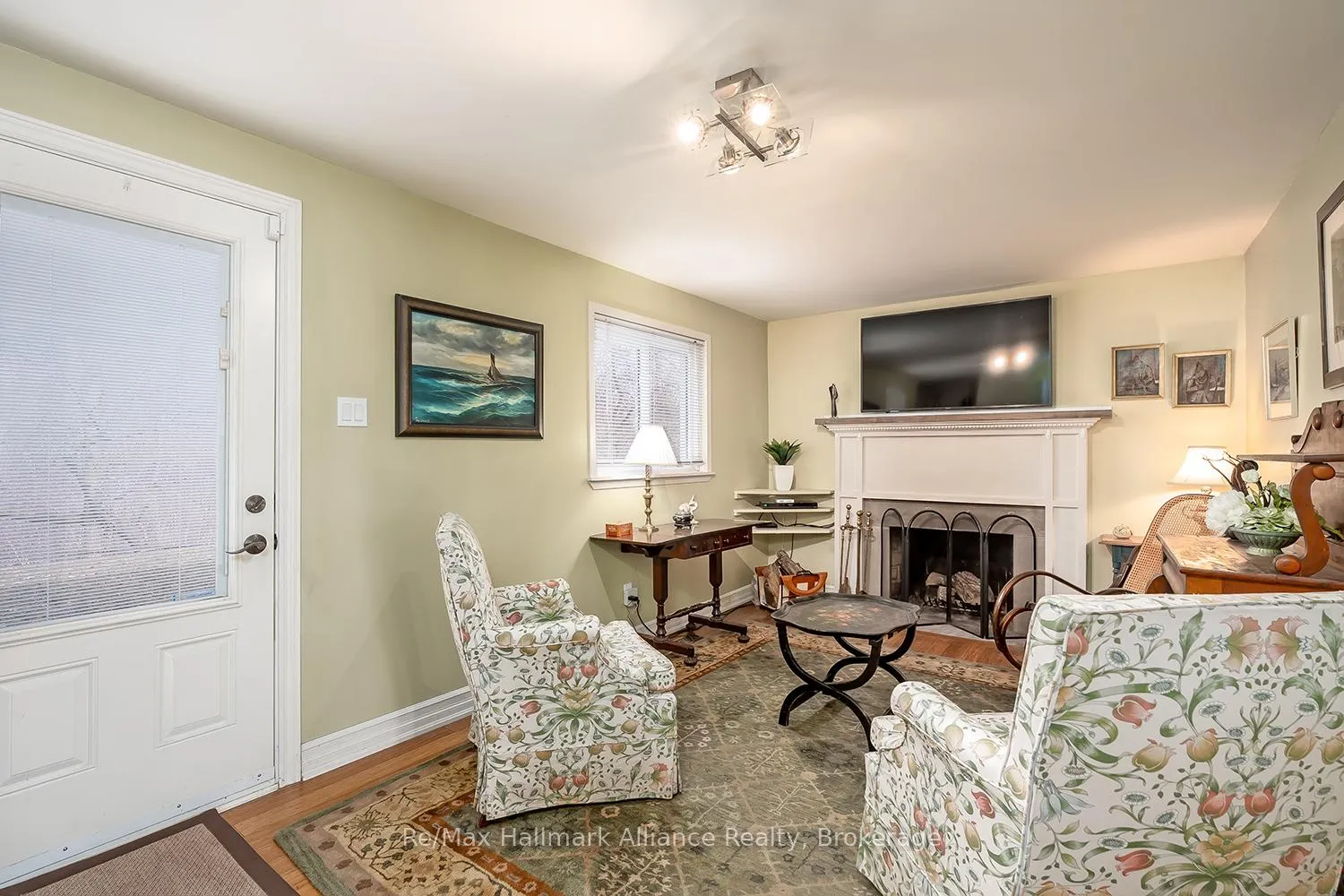Photo 10 of 2305 Devon Road, Oakville, Ford — HOMEH