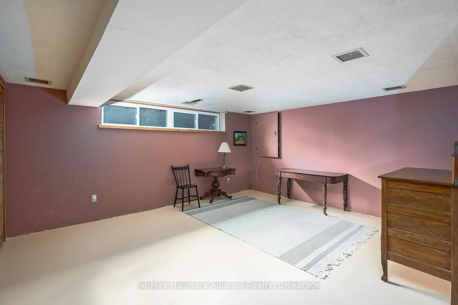 Photo 31 of 2305 Devon Road, Oakville, Ford — HOMEH