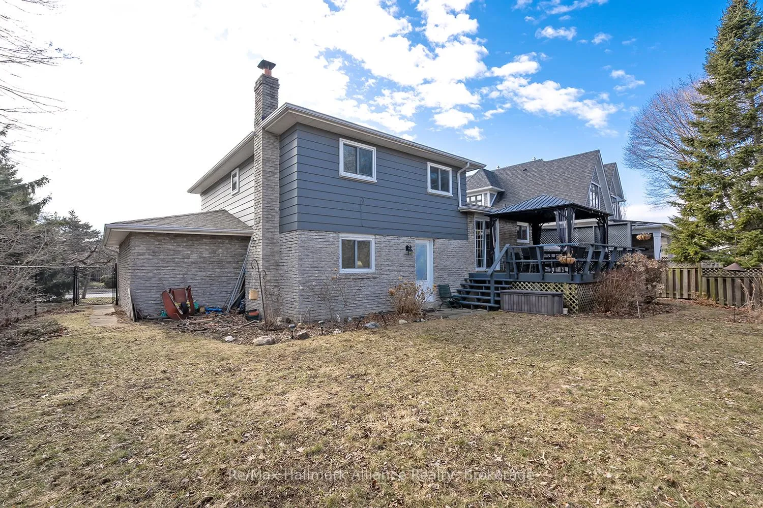 Photo 37 of 2305 Devon Road, Oakville, Ford — HOMEH