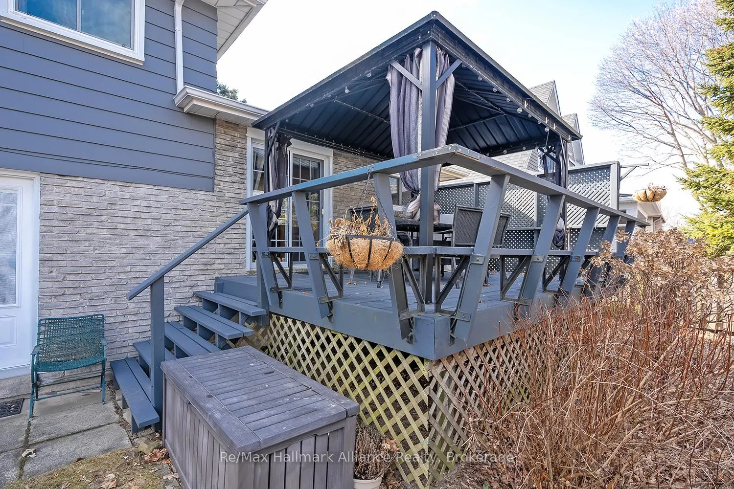 Photo 39 of 2305 Devon Road, Oakville, Ford — HOMEH