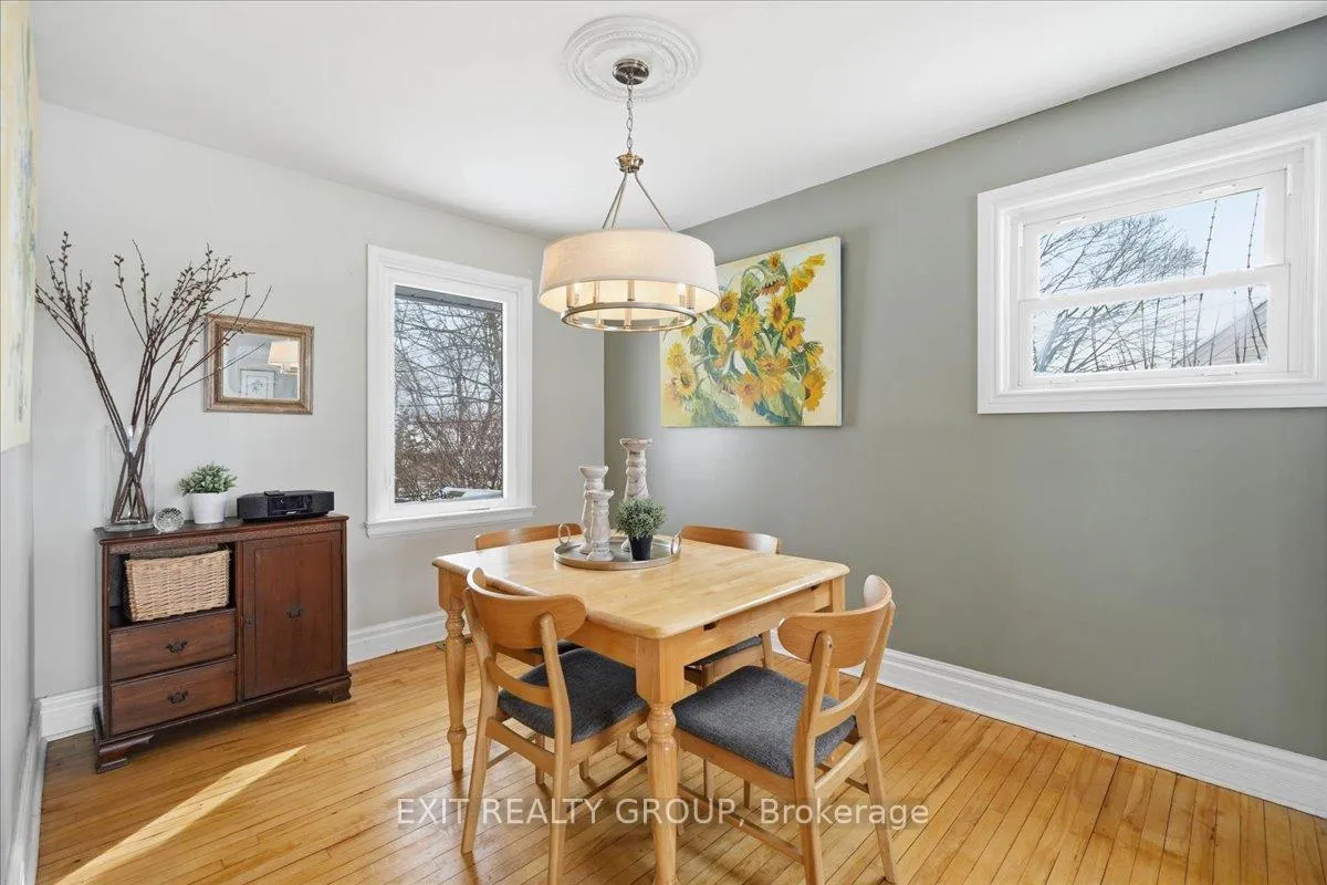 Photo 15 of 27 Fourth Avenue, Quinte West, Trenton Ward — HOMEH