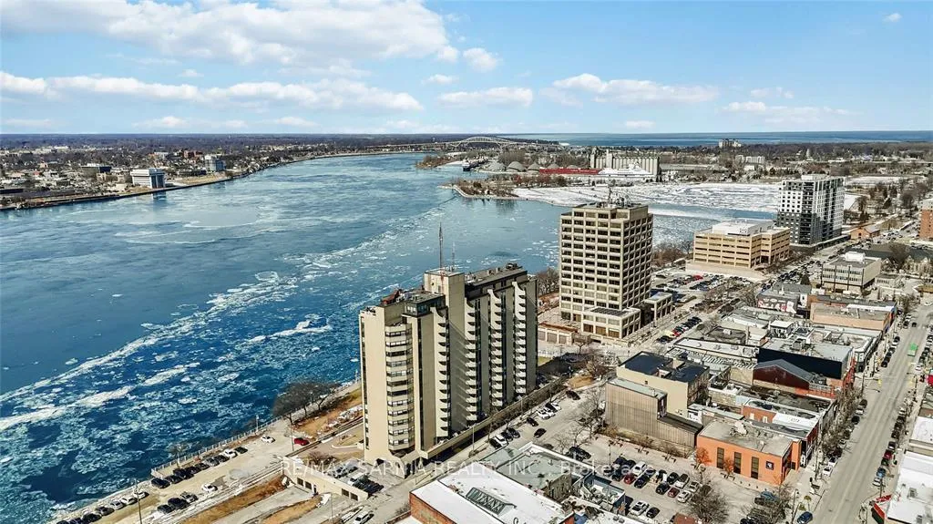 Photo 18 of Unit 209, 155 Front Street N, Sarnia — HOMEH