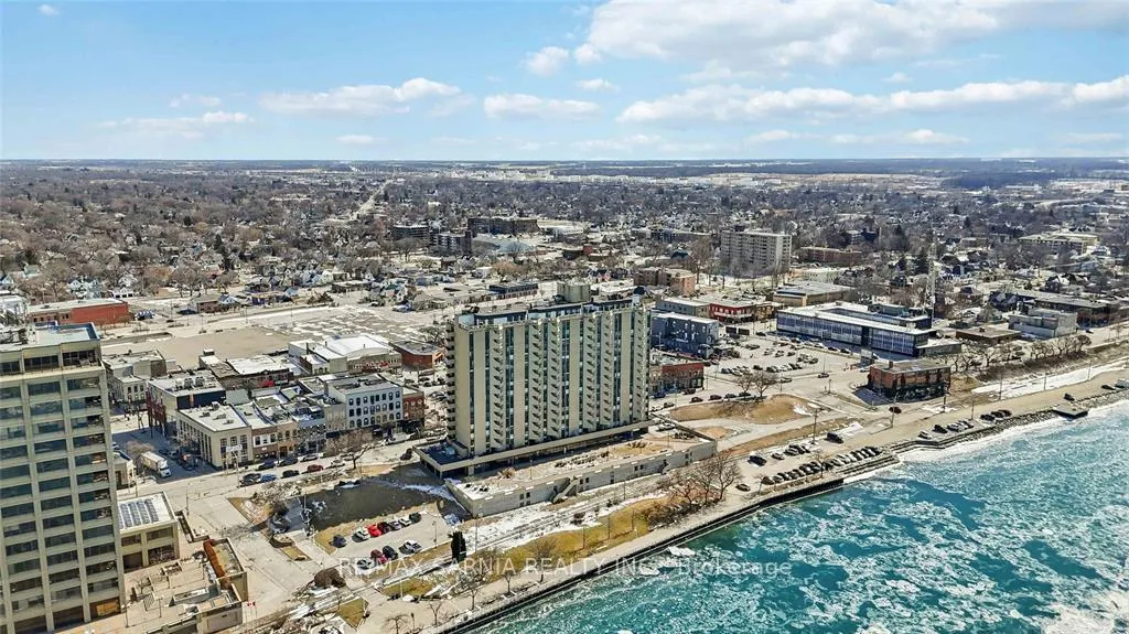 Photo 19 of Unit 209, 155 Front Street N, Sarnia — HOMEH