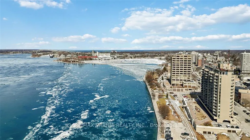 Photo 21 of Unit 209, 155 Front Street N, Sarnia — HOMEH
