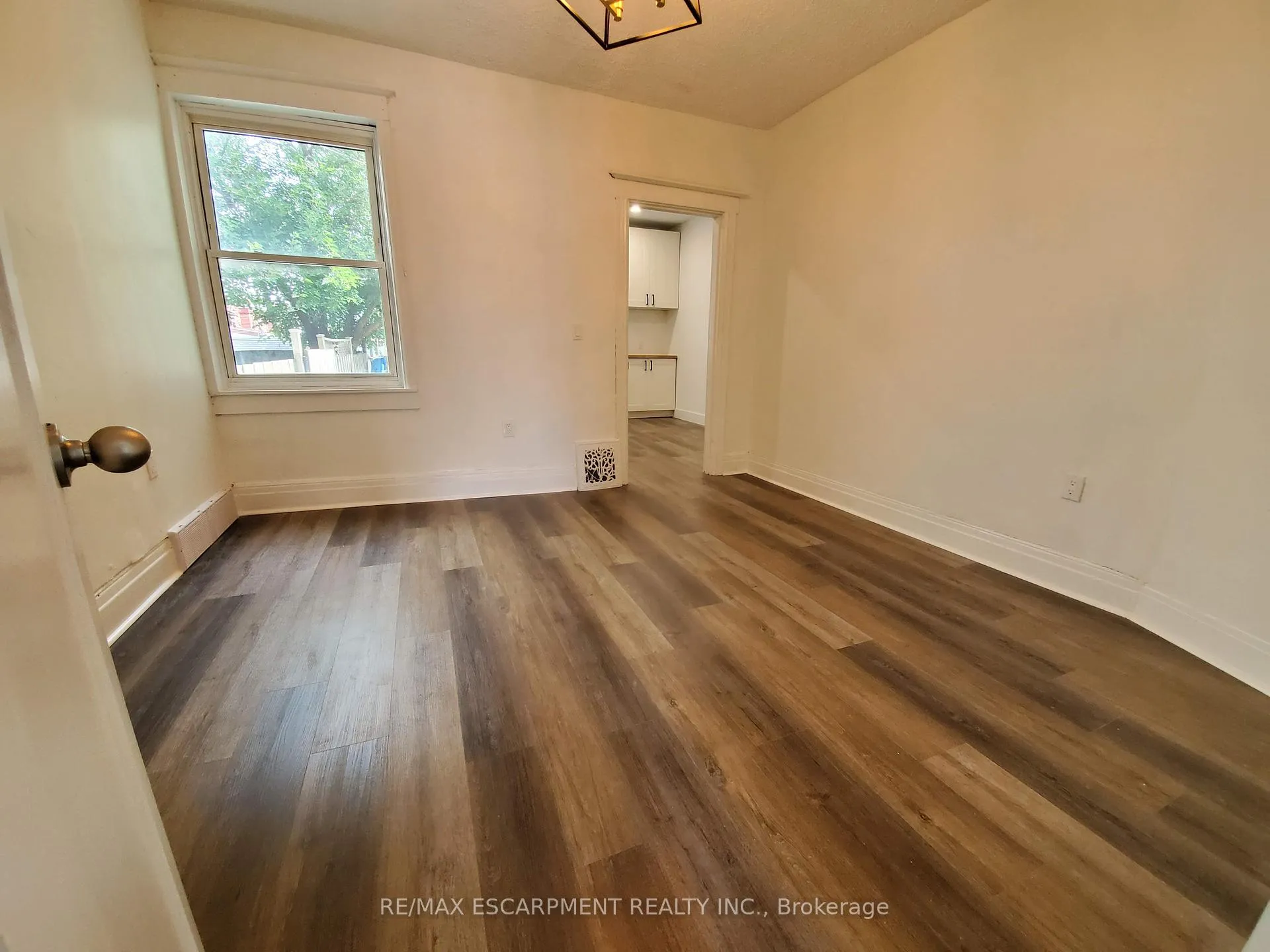 Photo 12 of Unit 1, 198 Sherman Avenue N, Hamilton, Stipley — HOMEH
