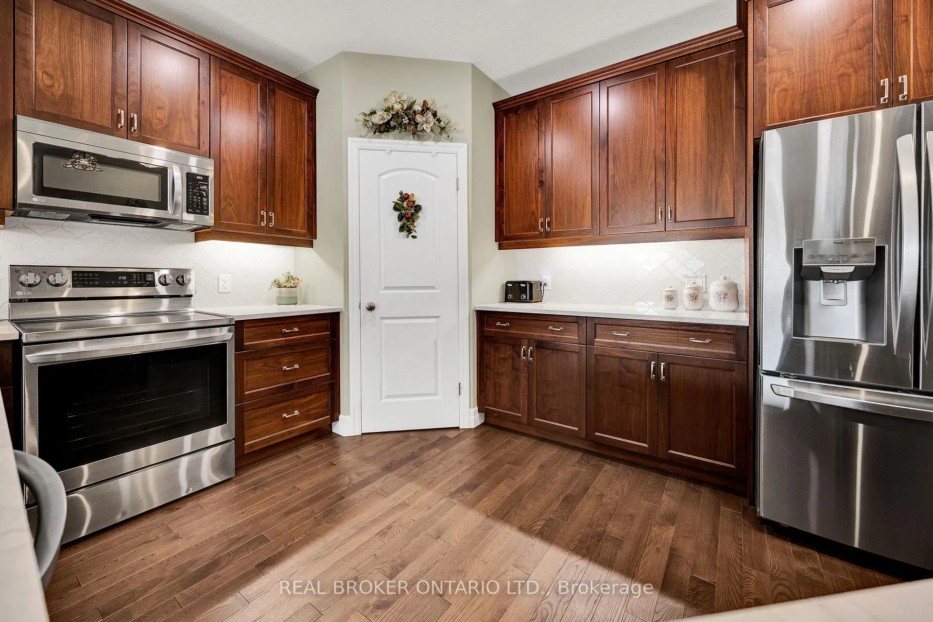 Photo 6 of 255 Rogers Road, North Perth, Listowel — HOMEH