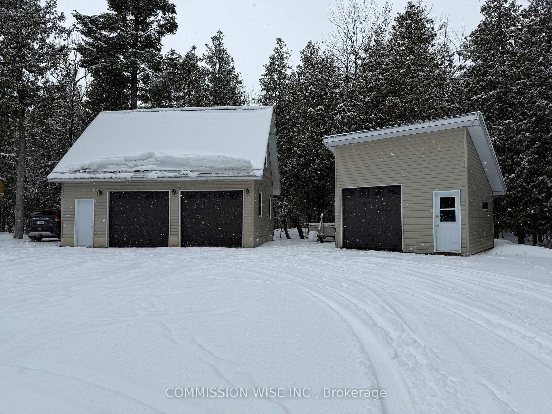 Photo 4 of 185 Morris Island Drive, Ottawa, Fitzroy — HOMEH