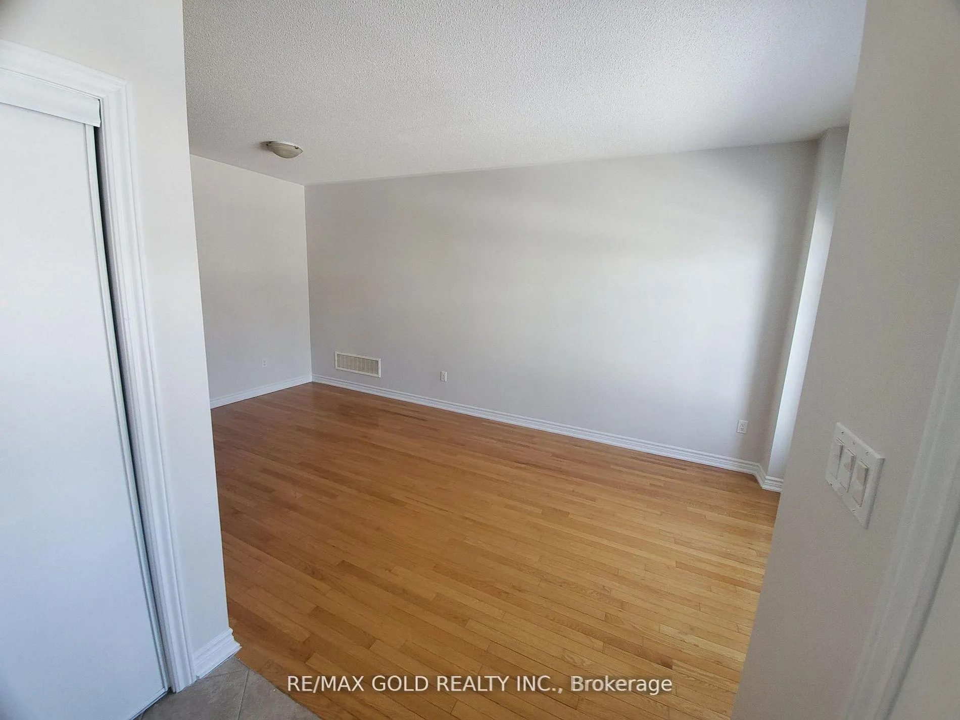 Photo 3 of 45 Education Road, Brampton, Bram East — HOMEH