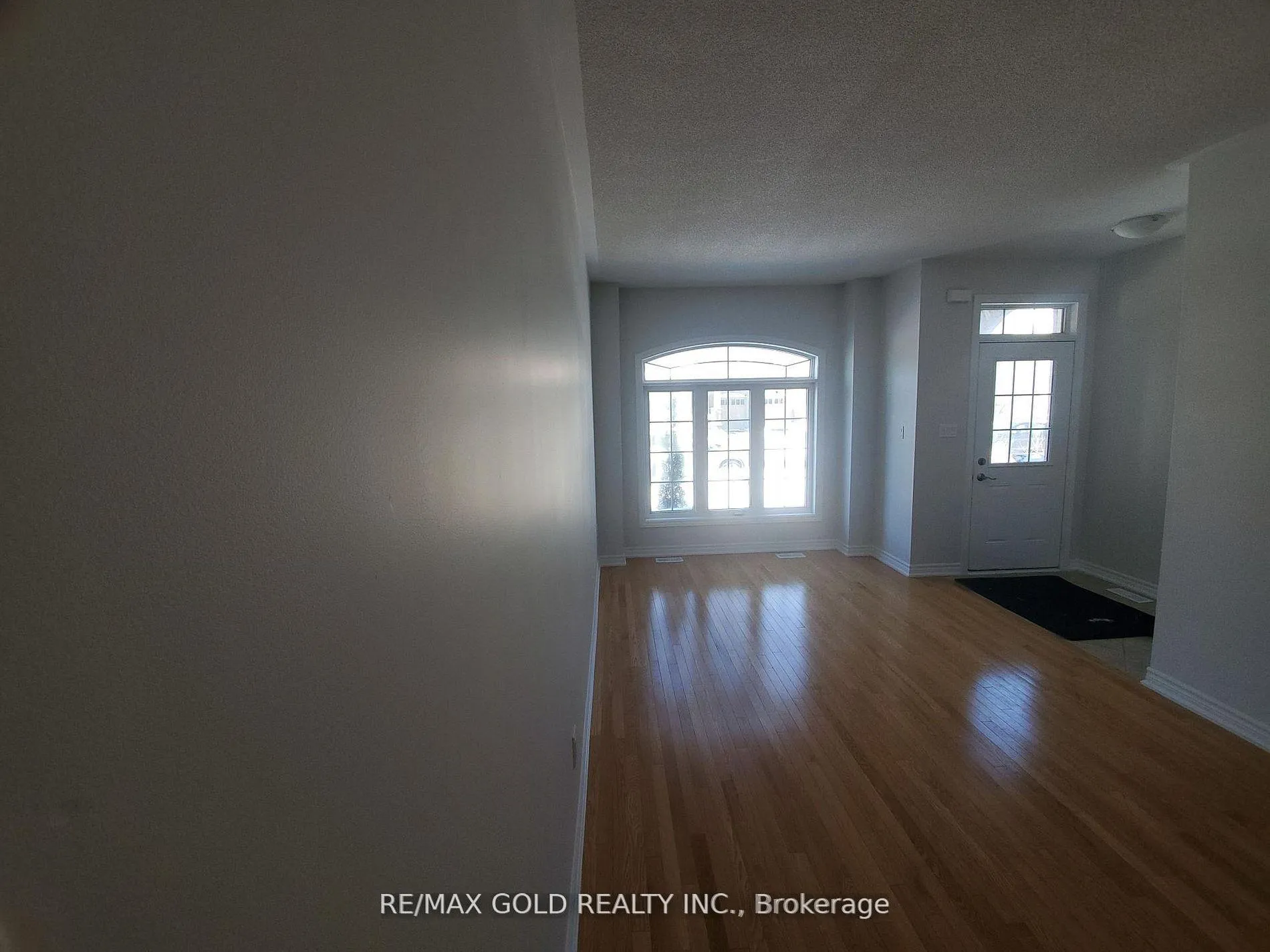 Photo 4 of 45 Education Road, Brampton, Bram East — HOMEH