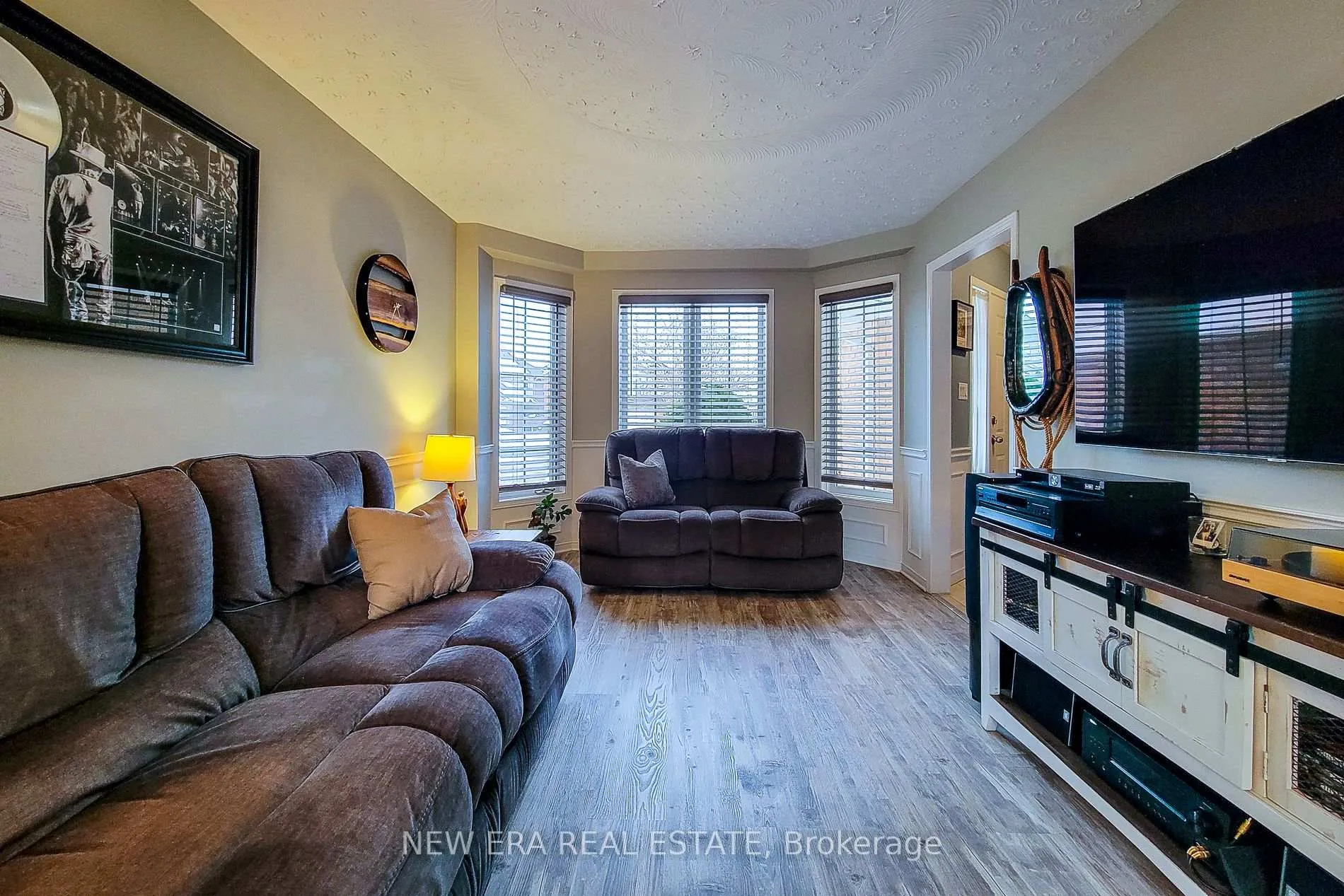 Photo 15 of 146 Locheed Drive, Hamilton, Lisgar — HOMEH