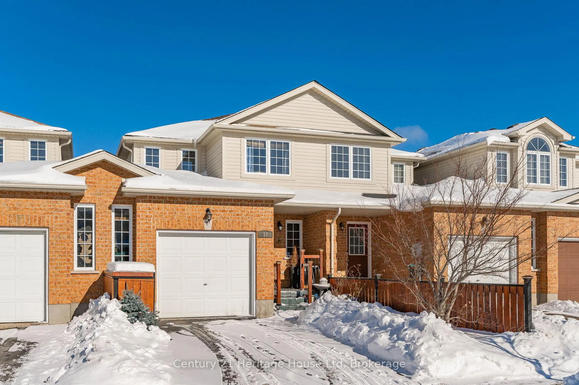 Photo 2 of 37 Hasler Crescent, Guelph, Pineridge/Westminster Woods — HOMEH