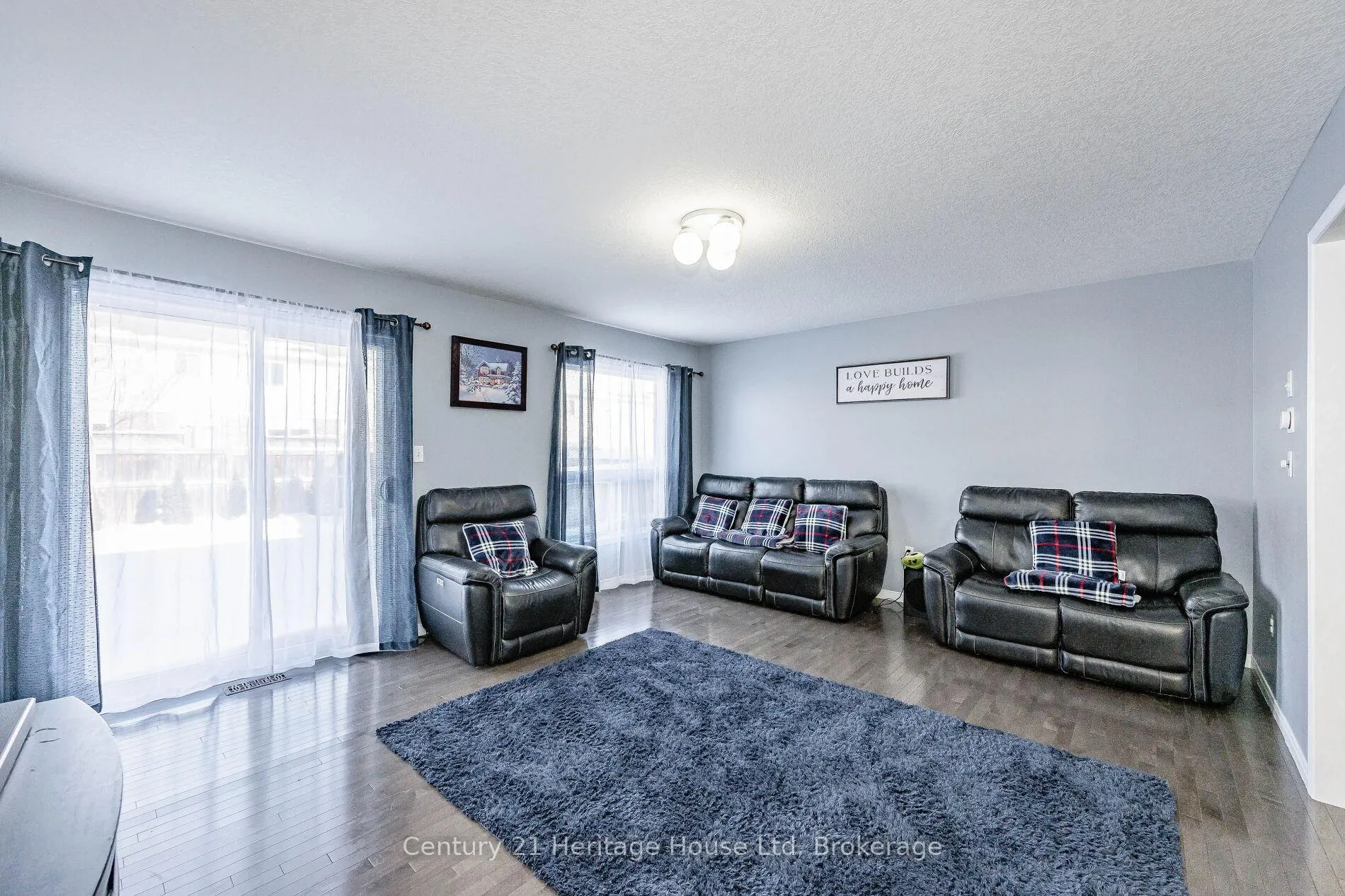 Photo 16 of 37 Hasler Crescent, Guelph, Pineridge/Westminster Woods — HOMEH