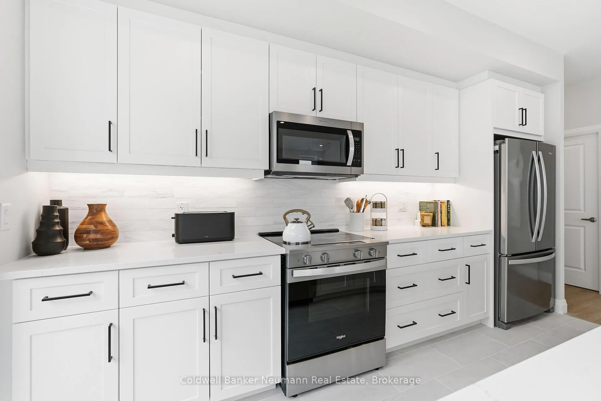 Photo 8 of Unit 813, 1882 Gordon Street, Guelph, Pineridge/Westminster Woods — HOMEH