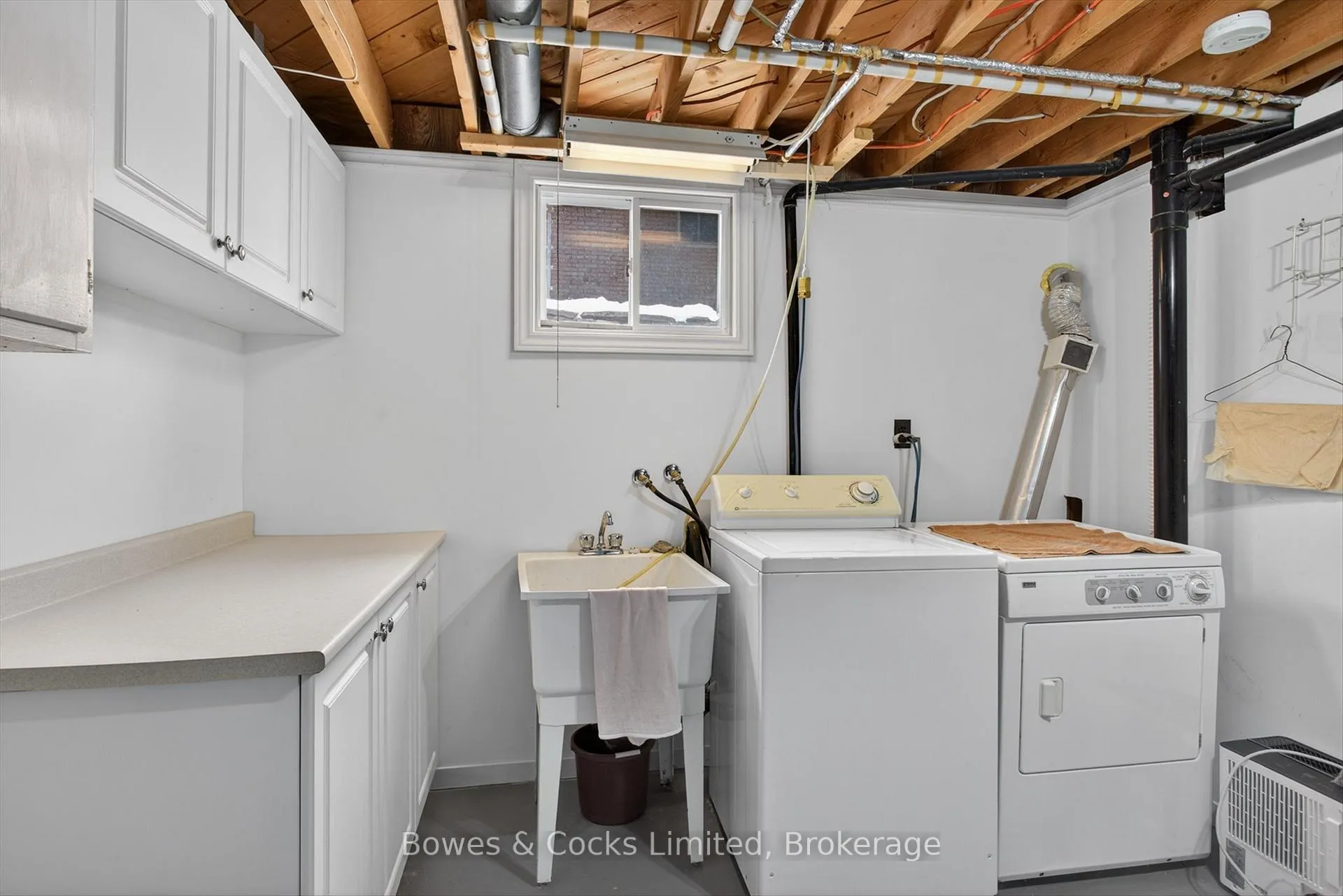 Photo 31 of 716 Otonabee Drive, Peterborough, Ashburnham Ward 4 — HOMEH