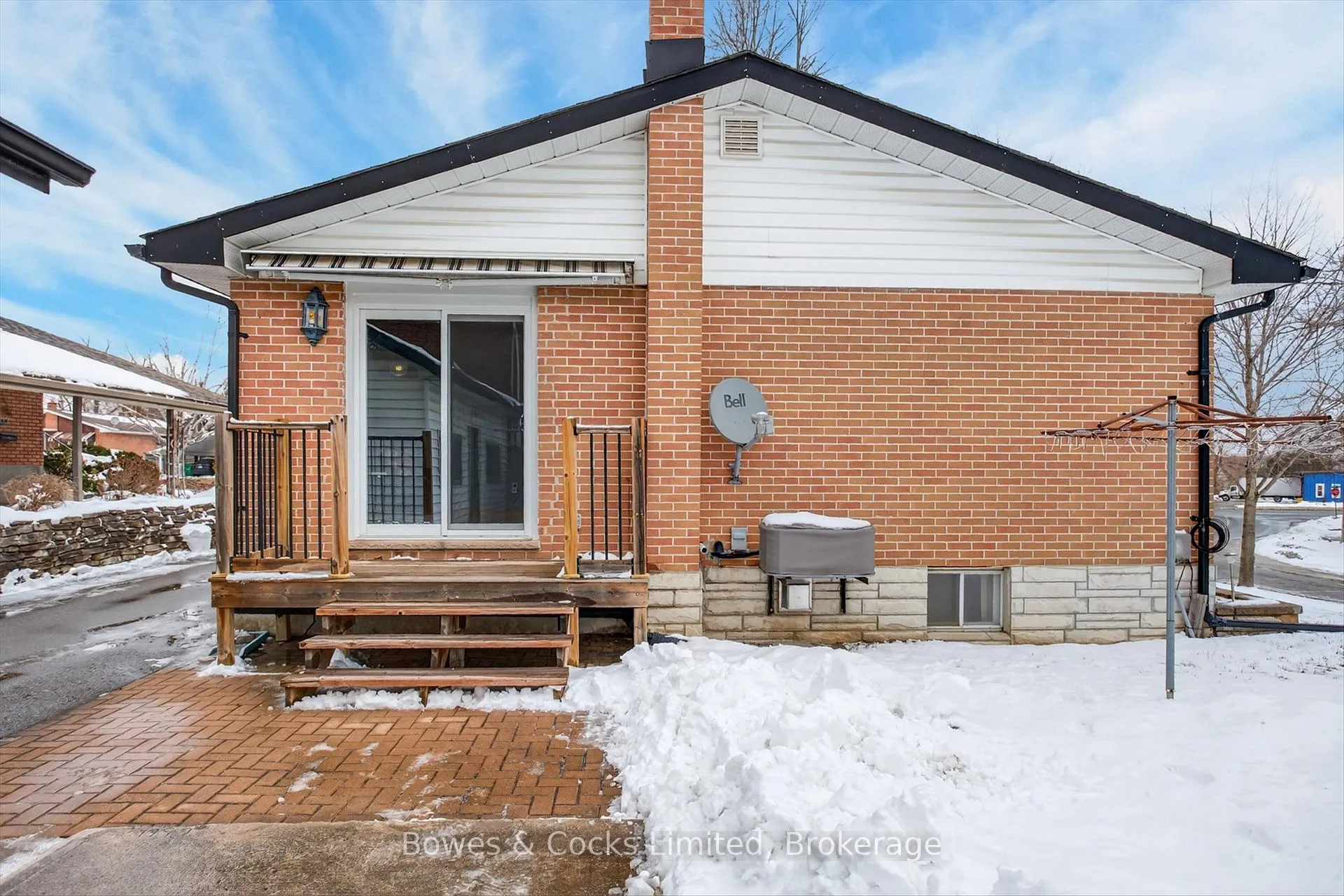 Photo 39 of 716 Otonabee Drive, Peterborough, Ashburnham Ward 4 — HOMEH