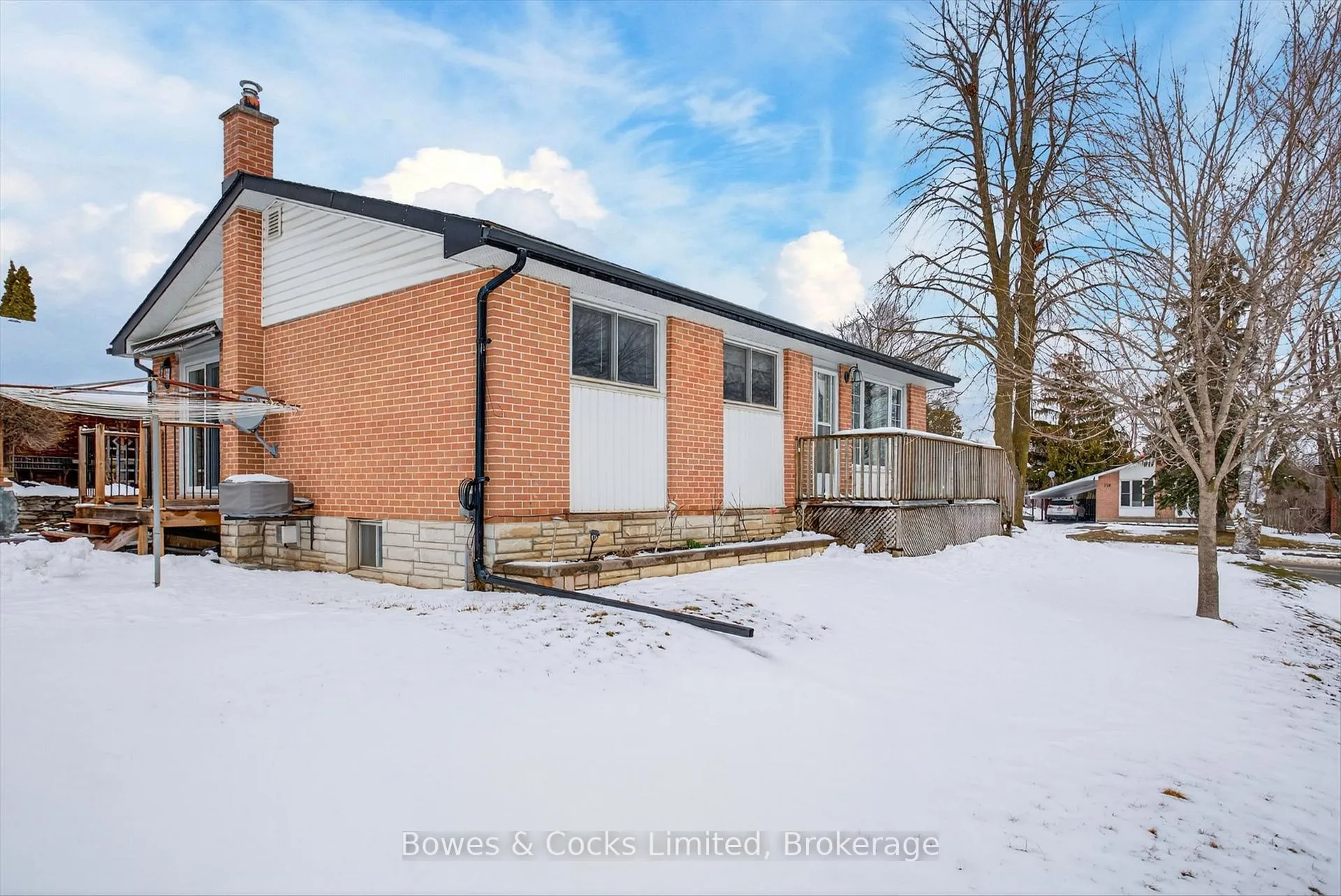 Photo 40 of 716 Otonabee Drive, Peterborough, Ashburnham Ward 4 — HOMEH