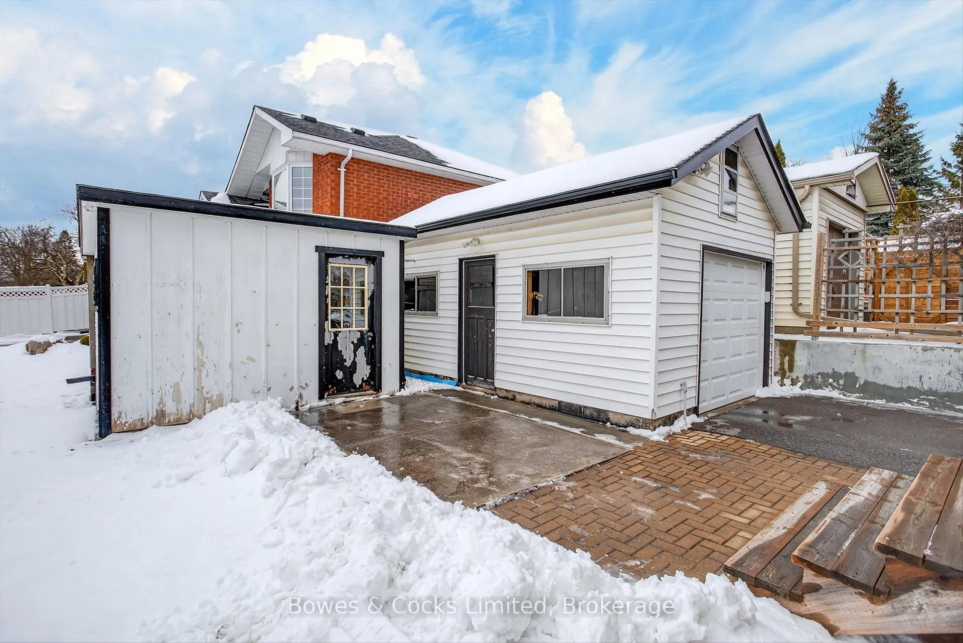 Photo 42 of 716 Otonabee Drive, Peterborough, Ashburnham Ward 4 — HOMEH