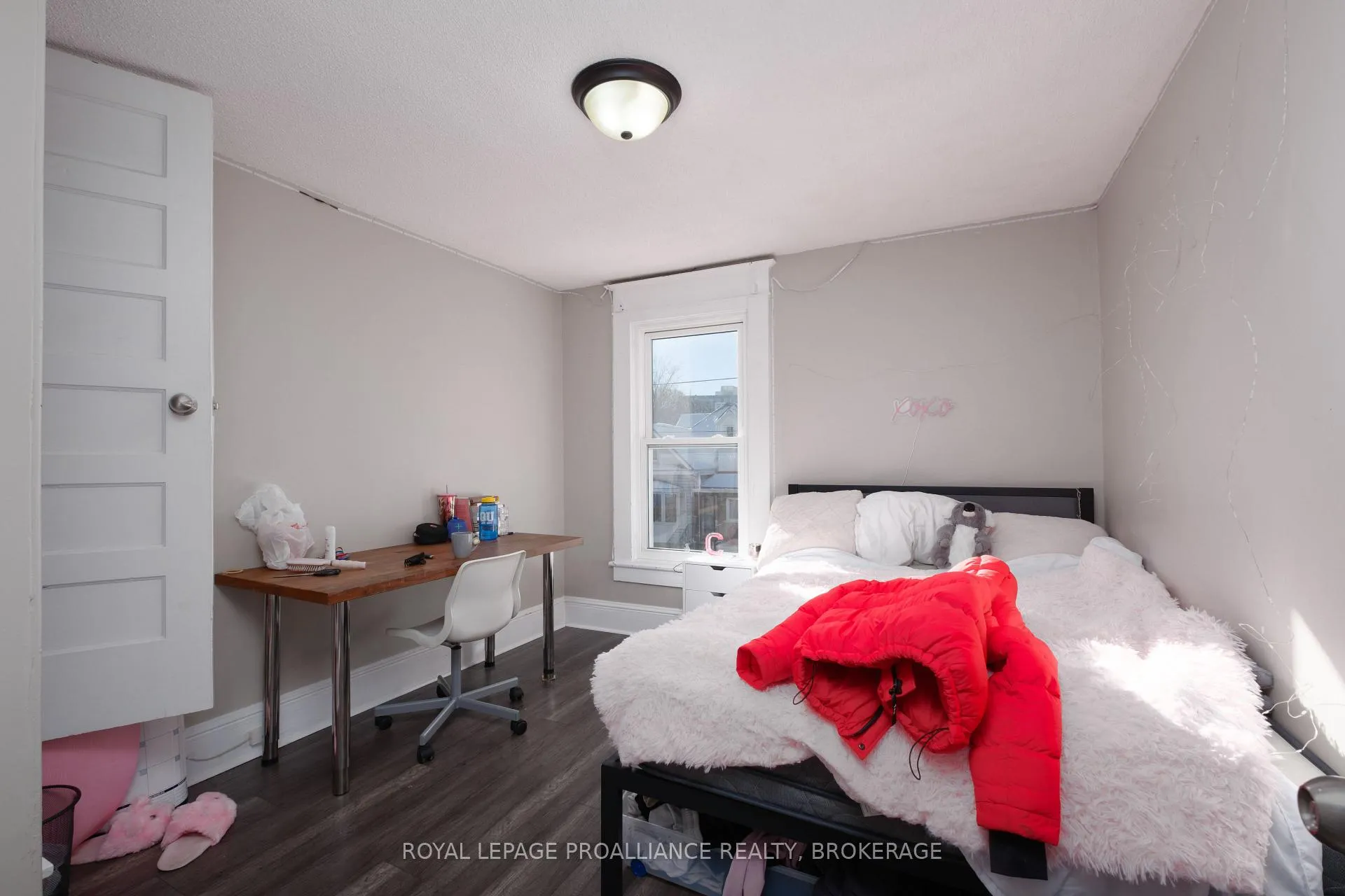 Photo 12 of 35 Hamilton Street, Kingston, East of Sir John A. Blvd — HOMEH